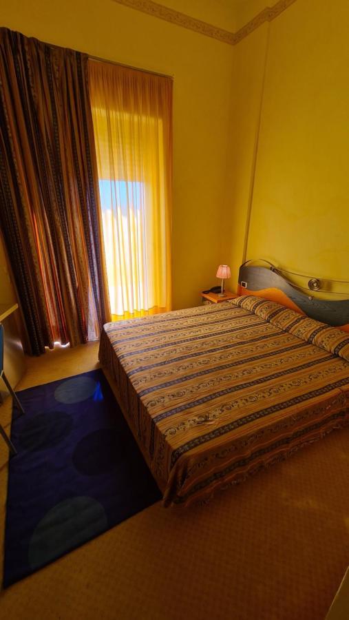 מרגריטה די סבויה Hotel Del Sole מראה חיצוני תמונה